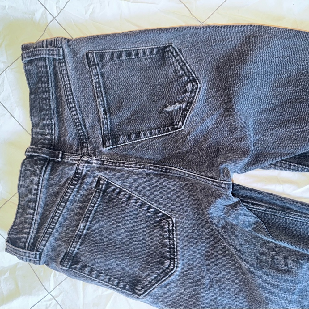Abercrombie & Fitch 90s straight ultra high rise